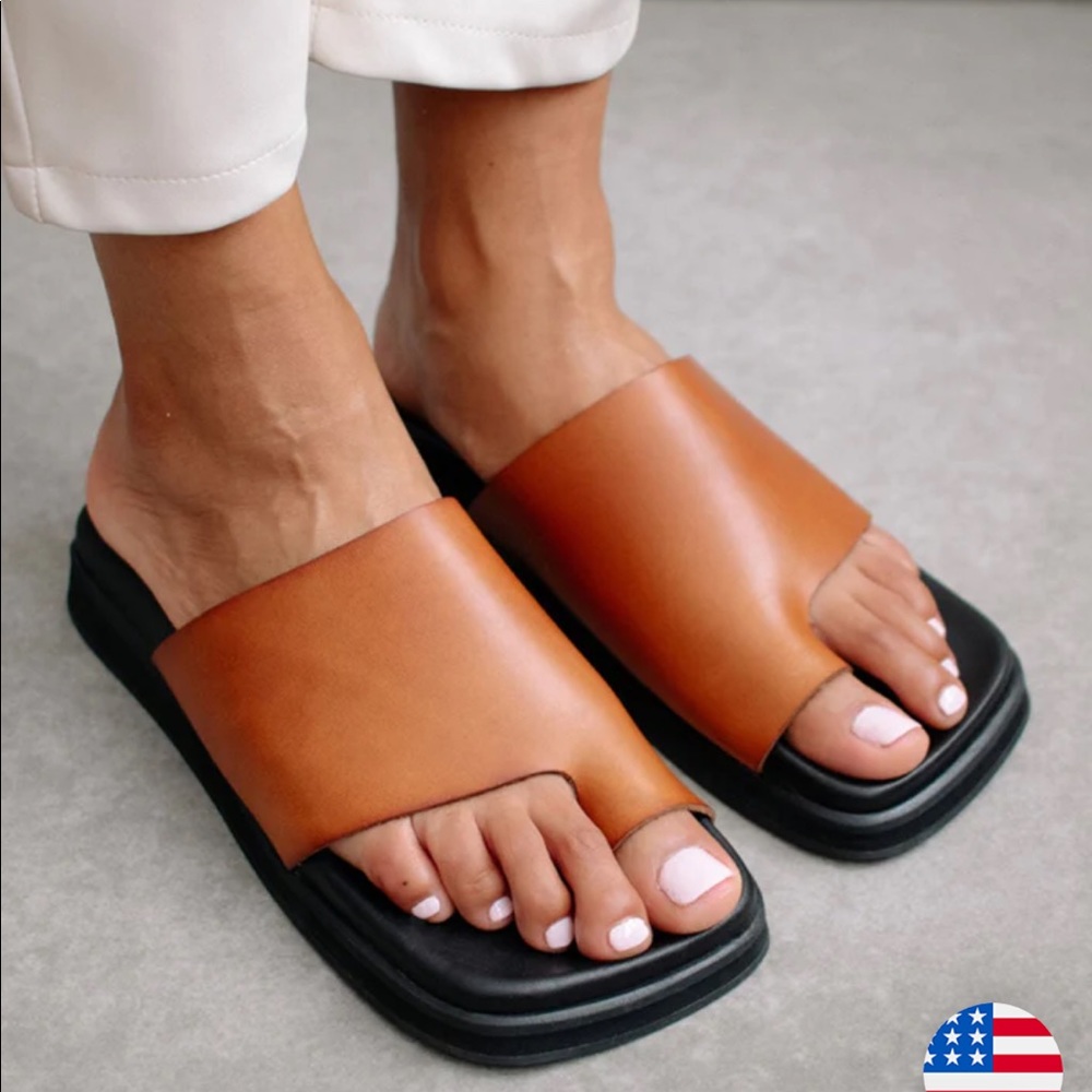 Alohas Toe Ring Sandal